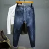 Jeans pour hommes 7XL-S Plus Taille 2023 Printemps Hommes Casual Corduroy Cargo Pantalon Slacks Loose Fit Salopette avec poches Hip Hop