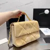 Borsa a tracolla con patta di design da donna con manico in metallo Hardware dorato Catena Matelasse in oro e argento 26 cm Borsa a tracolla in 5 colori di grande capacità