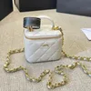 Vintage Crossbody Women Mini kosmetyczna torba Złota sprzęt Gold Ball Diamond Lattice Luksusowa torebka Vintage Torba na ramię