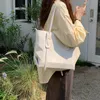 Bolsas de compras Bolsas de mano de cuero de PU de calidad coreana para mujeres de gran capacidad con cremallera para niñas Bolsos para computadora portátil Bolso de hombro para compras para desplazamientos femeninos 231213