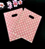 Whole 100pcslot Round Dots Pink Plastic Bag 15x20cm Wedding Jewelry Packaging Gift Bag Plastic Shopping Bags With Handles Y116804240