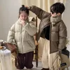 Piumino coreano inverno 2023 giacca da ragazzo per bambini addensare caldo solido bambini corto sciolto versatile soffio capispalla per bambini