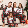 Familie matching outfits 2024 kerstpyjama's set klassieke elanden print volwassen kinderen vader moeder moeder Xmas slaapkleding pyjama's kleding 231213