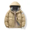 Herren Daunenparkas UETEEY Winter Dicke Warme Herren Weiße Ente Daunenjacke Mit Kapuze Lässige Motorrad Winddicht Parkas Mode Lose Männer Puffer MantelL231209