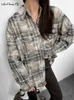 Women's Blouses Shirts Mnealways18 Street Oversize Vintage Gingham Blouses Women Long Sleeve Classic Shirts Casual Pocket Ladies Plaid Tops Spring 2024 YQ231214