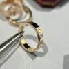 Anello di design anelli d'amore per donna anello in oro di lusso da uomo Anello in oro argento oro rosa anello con decorazione semplice anello di gioielli firmati bague