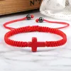 Strand Red Thread Cross Pendant flätade armband Kvinnor Män