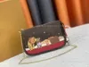 豪華な女性バッグハンドバッグゴールドチェーンストレープブラウンカラーショルダーバッグデザイナーバッグミニ財布ファッショントートバッグ女性財布財布コイン財布020