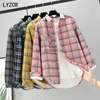 Damenblusen Hemden LYZCR Dicke Samt Damen Karierte Hemden Weiblich Winter Warme Mode Frau Blusen 2022 Verdicken Fleece Vintage Top Bluse YQ231214