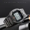 Armbandsur Skmei mode retro manliga klockor reloj hombre multifunktionell digital sportklocka män 1628 2 tid räknar ner mens armbandsur 231213