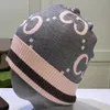 Autunno Inverno Cappello lavorato a maglia Grande marchio Designer Beanie Berretti con teschio Cappello Stampa Lettera Cappello di lana Uomo e donna Casual Cappello da sci all'aperto Regalo di Natale