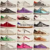 Italien varumärken skor gyllene mid glidstjärna sneakers kvinnor skor mode rosa-guld glitter klassisk leopard vit do-gamla smutsiga designer sko män jogging skor001