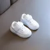 첫 워커 Dimi 2023 Springautumn Baby Shoes 부드러운 편안한 유아 고무 Nonslip 소년 소녀 흰색 유아 운동화 231213