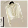 Tricots pour femmes 2023 Automne Jaune Brodé O-cou Chic À Manches Longues Tricoté Femmes Pull Mode Coréenne Épais Femme Cardigan