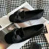 Chaussures de créateur noires pour femmes, chaussures plates à nœud papillon, en cuir matelassé, de danse en velours, bout rond, printemps