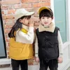 Gilet automne hiver garçons filles sans manches à capuche gilet veste dessin animé imprimé manteau enfants vêtements d'extérieur chauds 231213