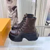 Archlight 2.0 Platform Ankle Boot Designer Women Boot Suede Calf Leather Luxury Desert Boot Bekväm Tjock Sole Casual Shoes 02