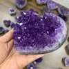 Högkvalitativ naturlig kristallmetyst Quartz Geode Heart Stone Purple Gemstone Cluster Crystal Crafts For Treasure Gift200i