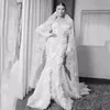 Великолепные свадебные платья русалки Свадебное платье со съемными длинными рукавами Иллюзионный лиф с 3D цветочной аппликацией Милый вырез в форме сердца