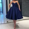 Платья для вечеринок Королевский синий короткий выпускной с карманами Vestido de Noiva без бретелек V-образных выстрелов.