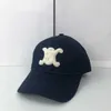 Ny Trend Designer2023 Kvinnlig baseballmössa Fashion Summer Leisure Cap justerbar duk Male Baseball Cap är lämplig för alla typer av ny ankomst. Fyrtionde