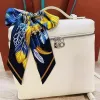 Kadınların Ekstra Cep Gerçek Deri Kitap Çantası Moda Erkekler Sırt Çantası Lüksün Tasarımcı Crossbody Bag Lady Tote Çanta Debriyajı Üst Tasarlı Omuz Arka Paket Çantalar