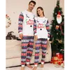 Abiti abbinati in famiglia Natale per adulti per adulti 2023 S Piajamas Set di abbigliamento per bambini Rompeggiatore casual Sleep abbigliamento di Natale Look Pajamas 231213