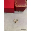 Anel de designer de luxo moda prego anel de diamante para mulher homem galvanoplastia de alta qualidade 18k clássico premium ouro rosa com box4sdx 4sdx