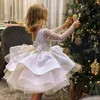 Robes de fille 2023 été à manches longues robe de soirée blanche pour fille enfants dentelle princesse filles vêtements demoiselle d'honneur robe d'anniversaire de mariage 231213