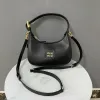 Люксрию женские Cleo Real Кожаная сумка для подмышки мода мода Man Man Man Tote Dembag Designer Top Harding Сумка сумка для лади сцепление кошелек Pochette седло слись