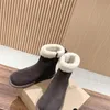 Scarpe firmate Stivali da neve australiani Suola spessa Stivali corti invernali caldi da ragazza Pantofole classiche da ragazza Stivali Stivali invernali da donna firmati Scarpe da calcio