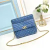 Hoogwaardige tassen vuelentino crossbody tas designer ketting klinknagel Star Stud-stijl schapenvacht klein vierkante casual lock gesp. Een schouder dames US0K