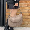 Прямая дизайнерская кожаная сумка женская кошелька для запястья сумки для подмышки vbottega new Fashion Madeny Handheld Gemelli плечо женские сумочки ручной работы isj6