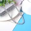 중국에서 저렴한 단일 체인에서 쉽게 착용하기 쉬운 일일 마모 사용 사각형 모양 목걸이