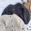 Manteau en duvet garçons et filles printemps et automne pull bébé enfants tricot cardigan pull vêtements style coréen forme torsadée vêtements pour filles 231214