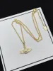 Designer di moda Designer Collane a ciondoli Lettera Chokers Women Luxury Jewelry Metal Pearl Collana Westwood per Woman Chain QS84