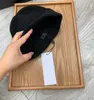 Designer de lã gorro crânio boné chapéu para mulheres luxo inverno quente malha bonés de esqui chapéus máscaras cabidas casuais gorros ao ar livre