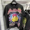 Мужские футболки 2023 Hellstar Large Vintage Wash Black Sunshine с буквенным принтом High Street с круглым вырезом Футболка высокого качества с коротким рукавом T231214