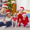 犬アパレルペットバンダナメリークリスマストライアングルタオルサプライズバースデー製品すべてのペット子犬猫パーティーのためのすべて