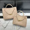 Läderbottegs venetas portable Andiamo Ladies Bags Classic Cassette Designer Bag Niche Design Woven Case 23 Ny High Capacity Tote Shoulder Cross E61Z