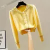 Tricots pour femmes 2023 Automne Jaune Brodé O-cou Chic À Manches Longues Tricoté Femmes Pull Mode Coréenne Épais Femme Cardigan