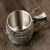 Tasses 50 Type créatif crâne série tasse résine bière tasse 3D Cocktail gobelet 304 acier inoxydable Viking vin verre gobelet barre décoration 231213