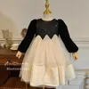 Abiti da ragazza Moda Autunno Neonate Nero Bianco Patchwork Tutu Gonne Paillettes Deocrated Maniche lunghe Una linea Principessa 231213