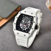 2023 Heren Hoge Kwaliteit Diamant Quartz Horloge Holle Glazen Achterkant Roestvrij Stalen Kast Horloge Zwart Rubber 138325Z