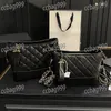 Versatile Carrying Women Armpits Crossbody Bag Matelasse Chain Leather Quilted Handbag Luxurious Coin Purse Classic Evening Clutch Suitcase Fanny Pack 18 20CM