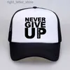 Ball Caps Never Give Up Liverpool Print Papa hoed Heren Mo Salah You'll Never Walk Alone Baseball cap 2020 Zomer Mesh Trucker hoed bot YQ231214