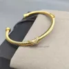 Gold Bangle Sier Designer Kız Aşk Elmas Circle Bilezik Klasik Marka Takı Çift Hediye Moda Aile Aksesuarları Kutu