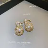 女性用イヤリングニードルフレンチセットダイヤモンドパールレタースモールボールユニークなファッションハイセンスイヤリング