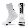 Chaussettes de sport Santic Cyclisme Équitation en plein air VTT Vélo Haute Bombes Respirant QuickDry Loisirs Hommes Femmes Équipement de vélo 231213