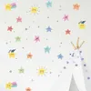 Adesivi murali stelle colorate con sorriso di cartoni animati per la cameretta dei bambini Decalcomanie murali per la cameretta dei bambini, scuola materna, decorativa per parete